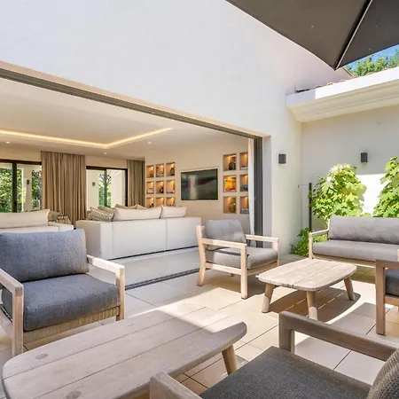 Casa de Férias Luxury Gassin With Poool & Gym