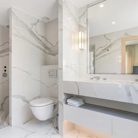 Luxury Gassin With Poool & Gym Ferienhaus Saint-Tropez